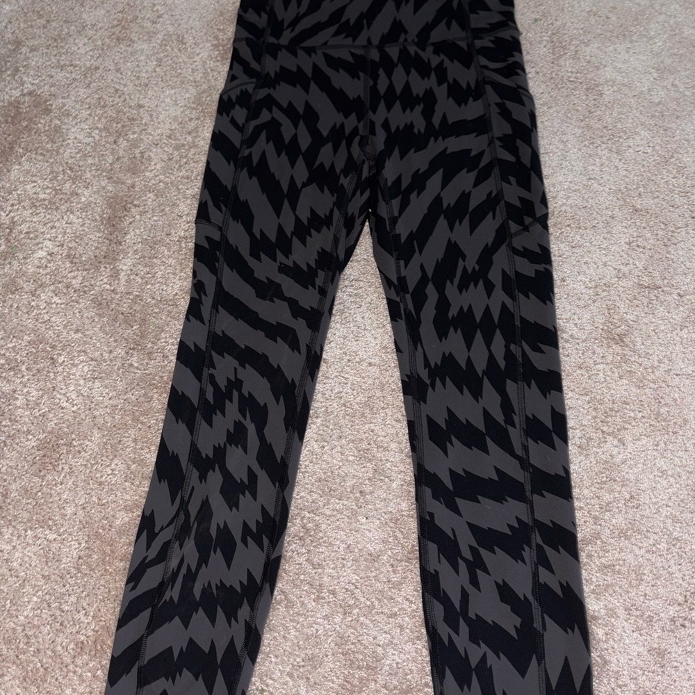 lululemon athletica Black and Gray Patterned Leggings